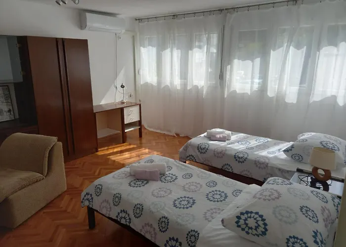 Dali Apartament *